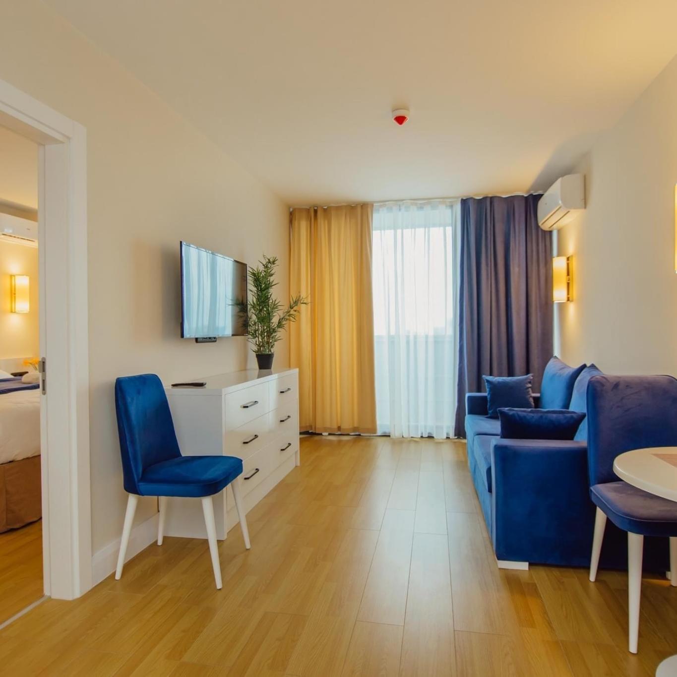 Orbi City Batumi Star Aparthotel Exterior photo