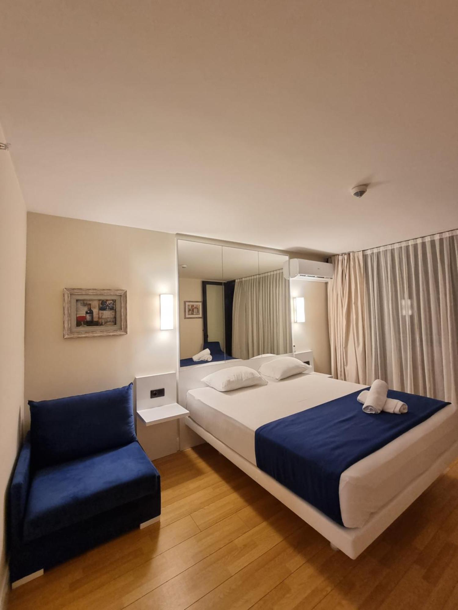 Orbi City Batumi Star Aparthotel Exterior photo